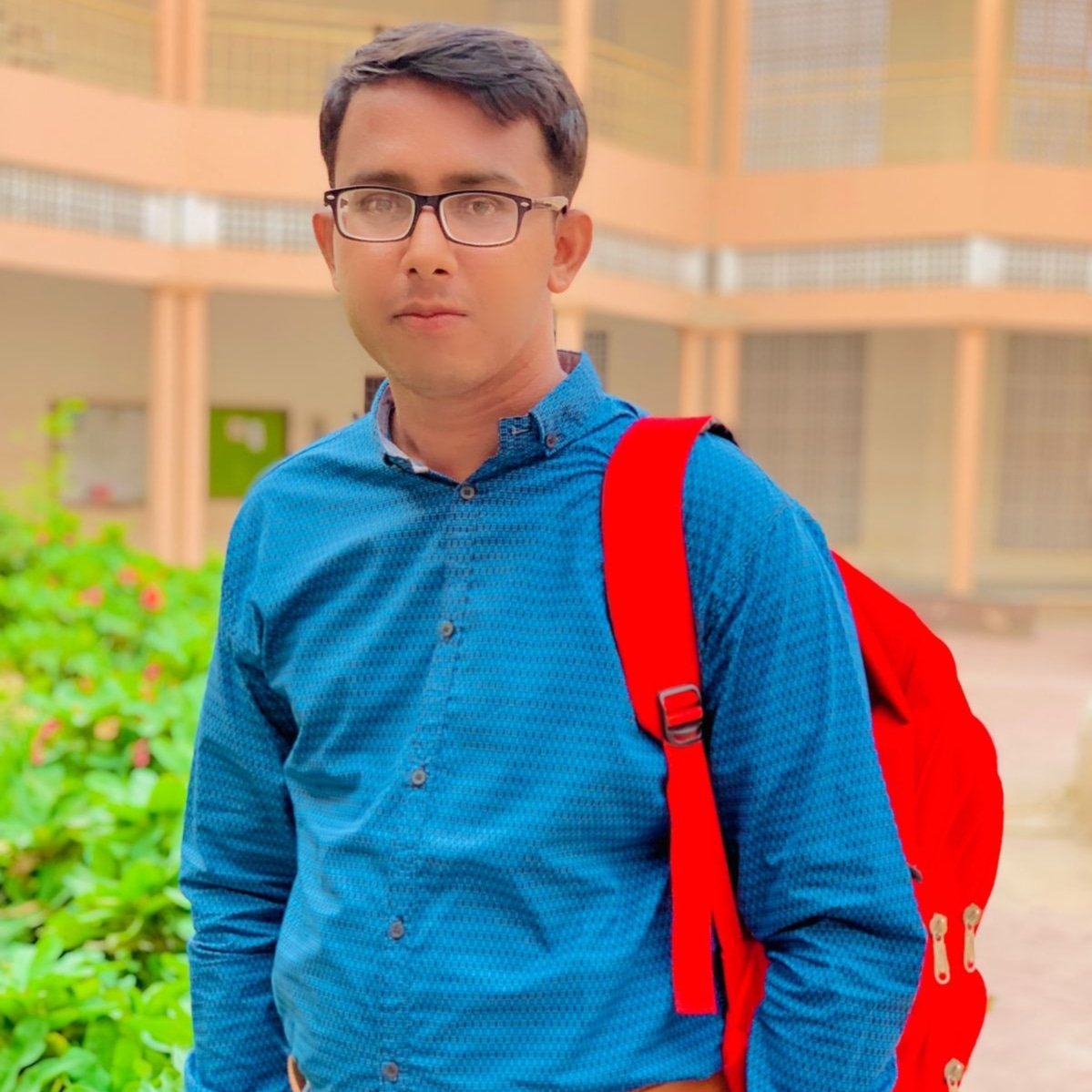 DilawarRafiq's tweet photo. #NewProfilePic https://t.co/T2s0RtEsDk