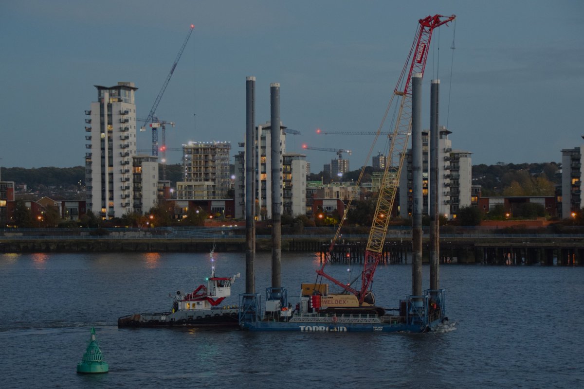 Andrew Christy (@ajbc_1) on Twitter photo .<a href="/Thamescraft/">Thamescraft Drydock</a> #tug FELIX bringing in <a href="/TopbondPLC/">Topbond PLC</a>'s TOPJACK Jack-Up Barge complete with a #Weldex crane going to <a href="/artsTBW/">Trinity Buoy Wharf</a> for the enabling works prior to the relocation of the <a href="/thessrobin/">ssrobin</a>.
#dlr_blog .<a href="/Thamescraft/">Thamescraft Drydock</a> #tug FELIX bringing in <a href="/TopbondPLC/">Topbond PLC</a>'s TOPJACK Jack-Up Barge complete with a #Weldex crane going to <a href="/artsTBW/">Trinity Buoy Wharf</a> for the enabling works prior to the relocation of the <a href="/thessrobin/">ssrobin</a>.
#dlr_blog