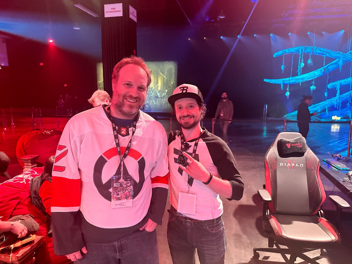 zaeith's tweet photo. Freaking awesome meeting @rhykker at #BlizzCon2023     Such a down to earth cool dude. https://t.co/RhVbSYUh3i