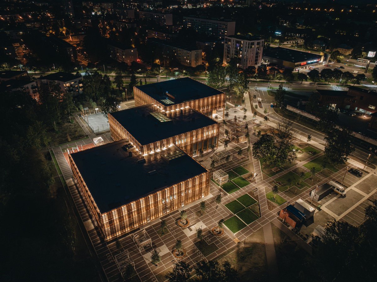 estxkid's tweet image. Tallinn Pelgulinna State High School declared as the Best Wooden Building of The Year in Estonia. Designed by Arhitekt Must.