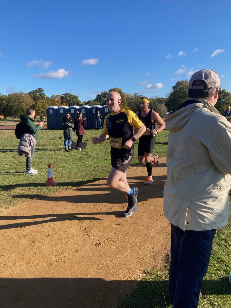 jk33384's tweet image. #runr #MedalMonday
So happy to get out representing @MovemberUK at the Richmond Park #morun
