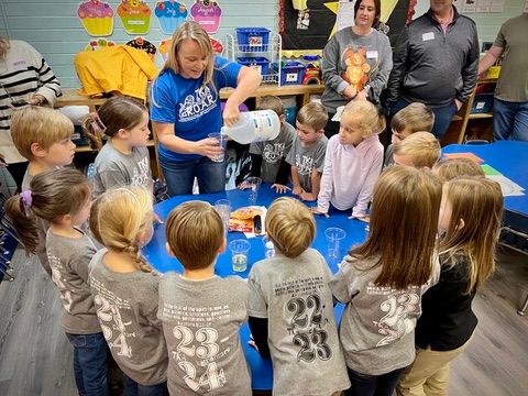 TKASeymour's tweet photo. Last week, our Kindergarten students had an on-campus field trip to a pumpkin patch right in their classroom! 🎃 Learning can be fun and creative at TKA! #HandsOnLearning #PumpkinPatchFun https://t.co/Y1X9kHZQu6