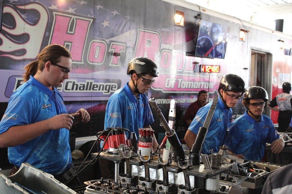 Lakeshore_HS's tweet photo. Lakeshore High School Engine Build Club Wins First Place at SEMA Show Playoffs in Las Vegas, Nevada!  

#LakeshoreHighSchool #EngineBuildClub #SEMAShow #HotRoddersOfTomorrow #FirstPlace https://t.co/qK9oL867zD