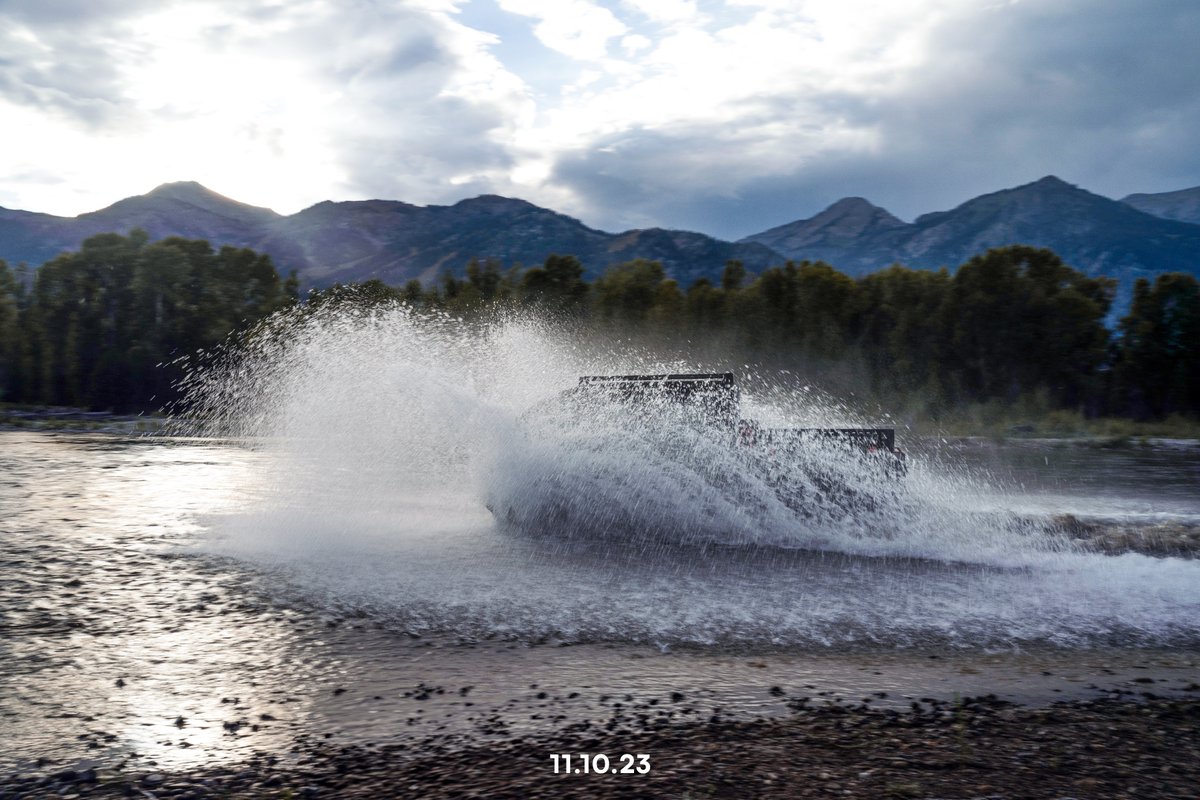 Tony Aquila tweet media