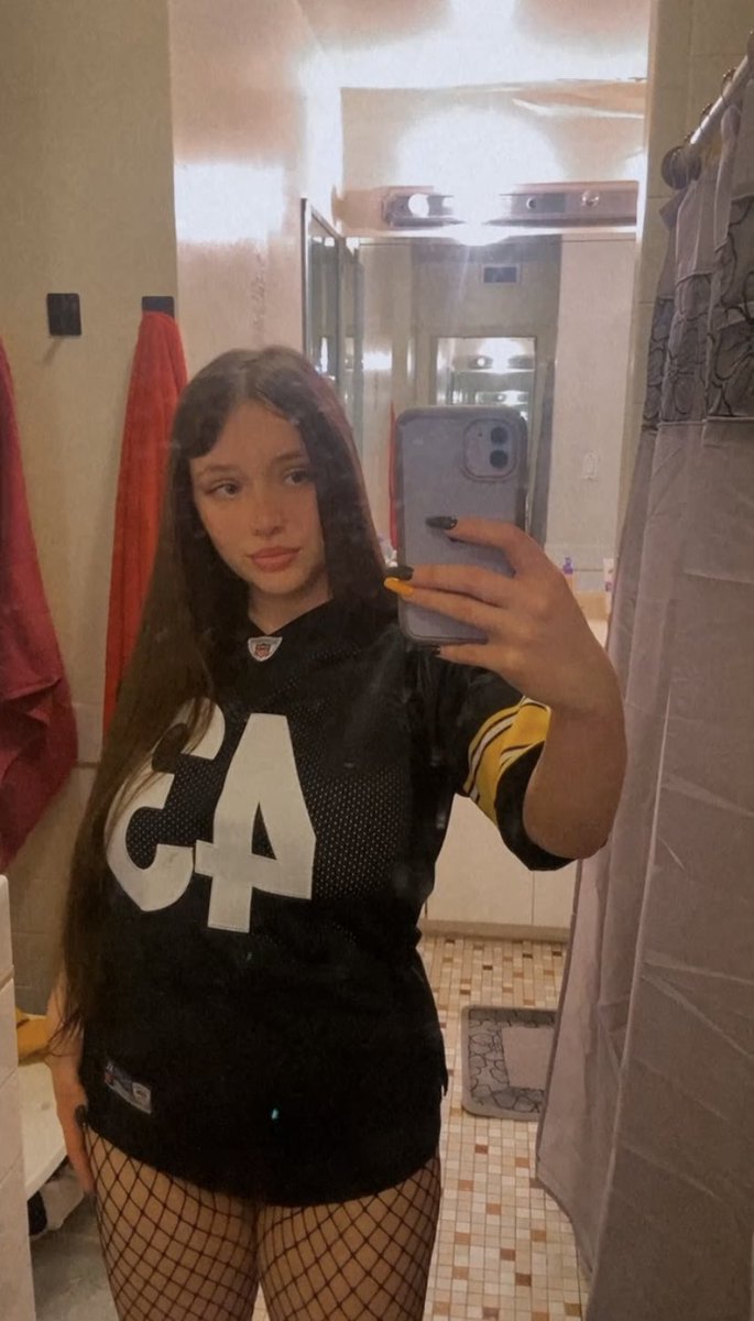 cnr_044's tweet photo. @steelers put me in 💛 
#SteelersNation https://t.co/pJVVnPJiJf