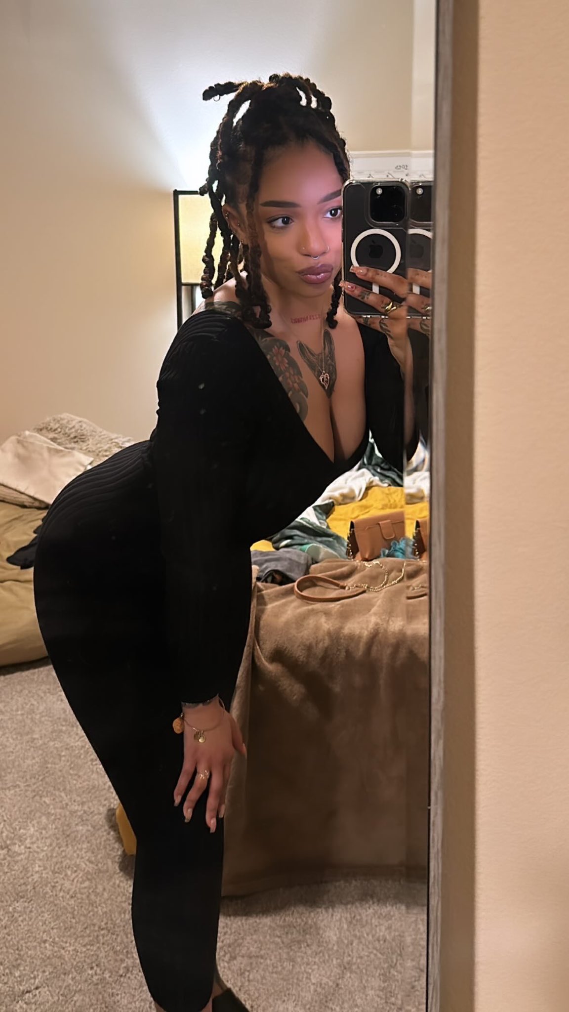 Edgar Allan Hoes🕷 on X: i was looking good last night  t.coYrxLGwkZ8Q  X