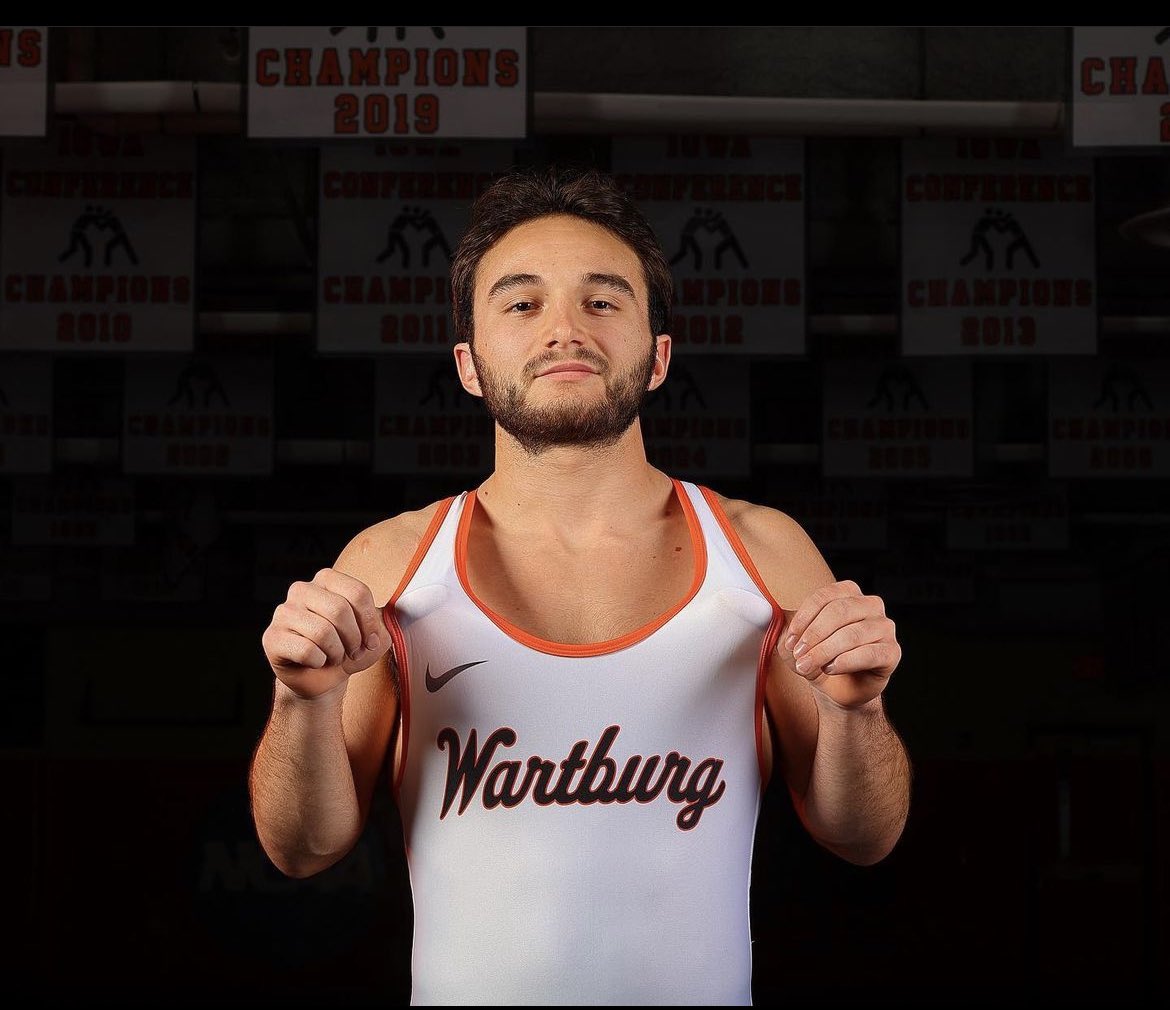 CoachPerry's tweet image. Good luck this season to our Alumni wrestling in College. Brendan Carroll- Wartburg, Gavin McLaughlin-Brockport, Eddy Corporan -Utica