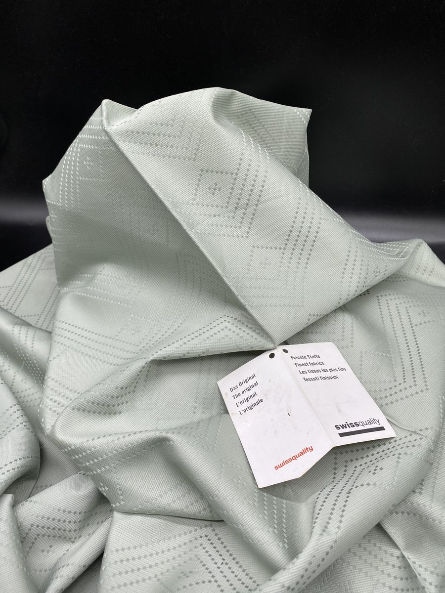 asm__tex's tweet photo. *swiss stiku &amp; silver box

*price tag 🏷️ 3500

*head office :shop no.c28 gidan dantata opp gandujiyya block kwari market

*branch : shop no.26 shy plaza kofar gadon kaya BUK road https://t.co/3qiJ4kqkiN