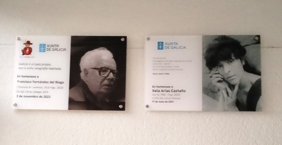 ramonnicolasr's tweet photo. #Homenaxe: Deime conta que sentín algo difícil de explicar ao ver estas dúas placas xuntas, no meu centro de traballo. Xela Arias e don Paco sempre se trataron con admiración mutua e ela foi a única muller que participou na homenaxe a del Riego de 2002.
#FernándezdelRiego (349) https://t.co/OdVpfjcDJg