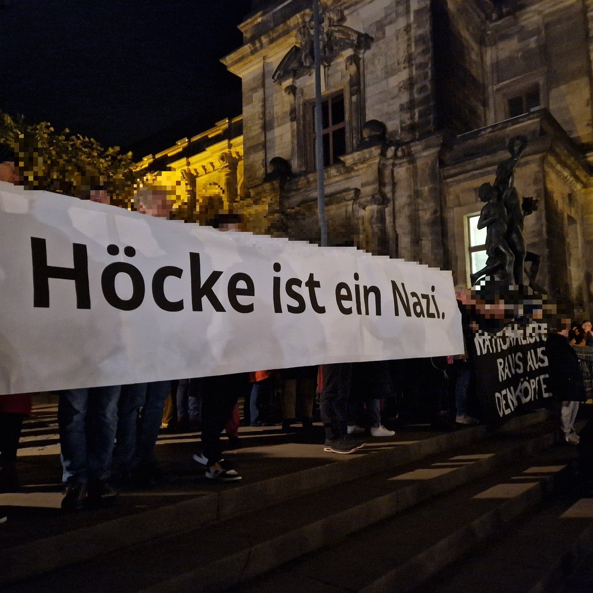 Klare Botschaft heute in #Dresden. #dd0611
