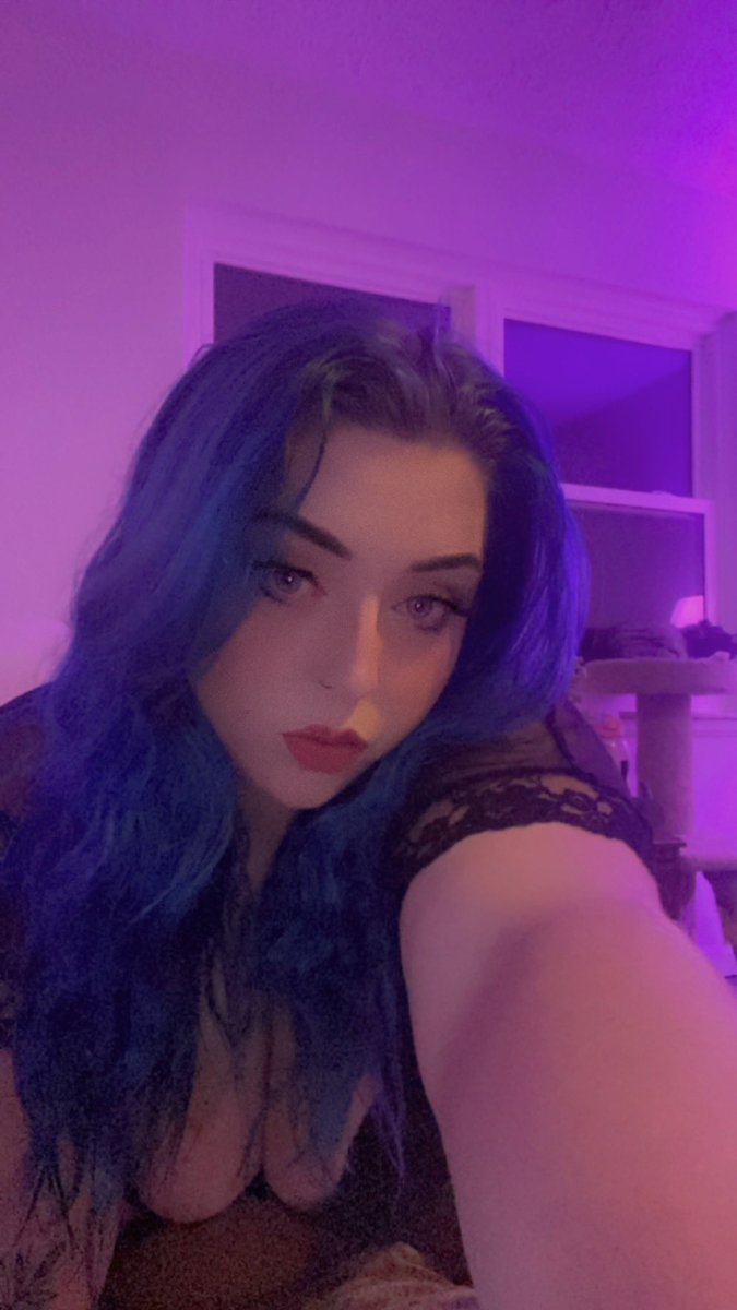 ArielBlakexoxo's tweet photo. @CYLMarketing https://t.co/MDp5BoWdAo https://t.co/jUzuy3ElvW