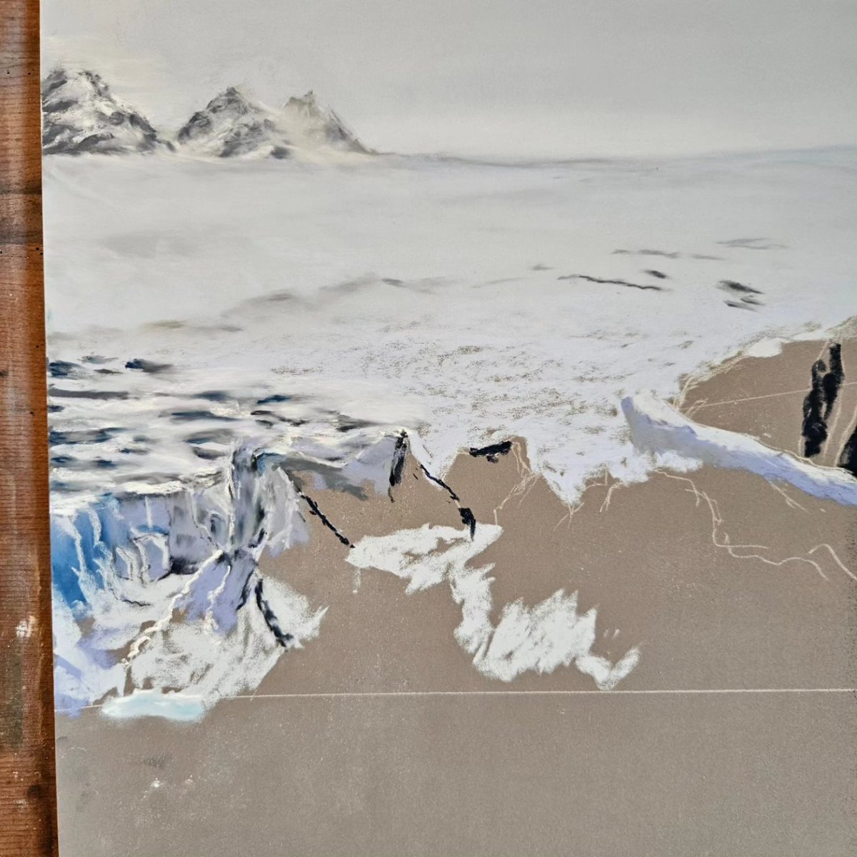 #FINISHED after a literal month of Sundays
#art #artist #landscapeart #landscapeartist #pastelart #pastelartist #irishart #irishartist #artistsontwitter #stages #irishartistsontwitter #irishart #womenwhopaint #arcticart #arctic #Svalbard #spitzbergen #glacier #lilliehöökbreen
