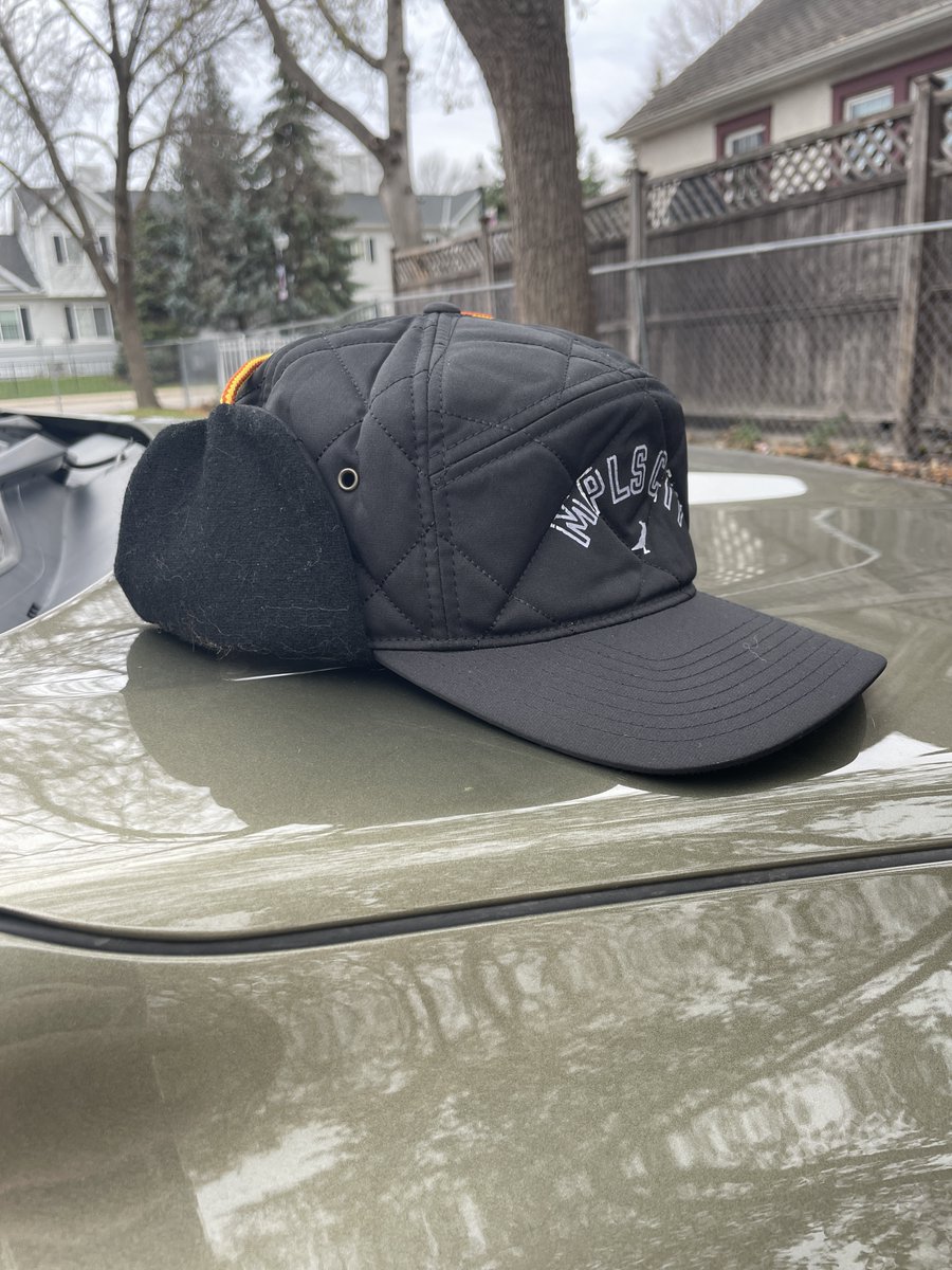GIVEAWAY!

One-of-a-kind Minnesota-appropriate concept hat by <a href="/getpatchmarks/">Patchmarks</a> can be yours. We'll randomly draw a winner who...

1⃣ Likes
2⃣ Retweets
3⃣ Follows