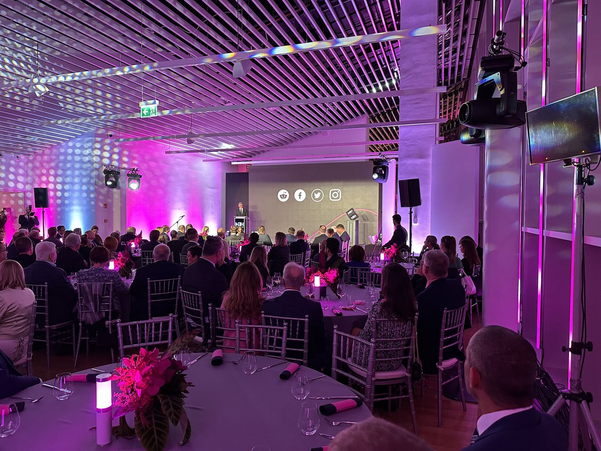 BrettKing's tweet photo. Tonight I’m helping launch #MBHBefektetesiBank in Budapest with the Minister of Finance and others talking the future of industry in the EU and beyond #Future #Bank5.0 https://t.co/U0EVdyKpea