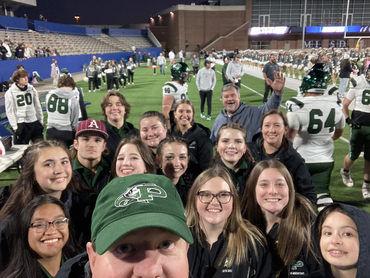Thank you 🏹 Bow &amp; Arrow 🏹 for all your time and hard work at football!! It is much appreciated.💚 Hope your upcoming second sport is just as much fun and exciting! 🦅<a href="/ProsperEaglesFB/">Prosper Eagles FB</a> <a href="/ProsperHS/">Prosper High School</a> <a href="/PISD_Athletics/">ProsperISDAthletics</a>