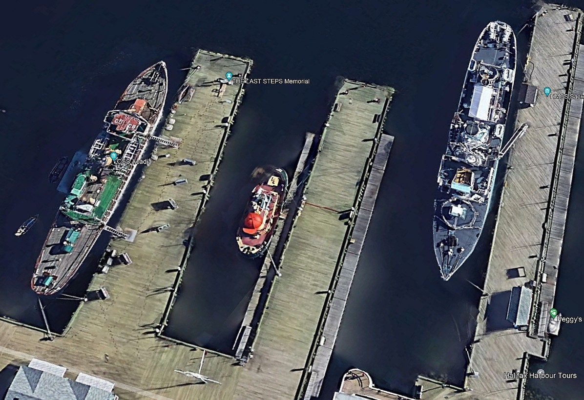 HalifaxAuthor's tweet photo. @HMCSSACKVILLE1 Some ships have their call sign right out in the open. 🙂❤🇨🇦🎙 @CssAcadia https://t.co/ipPagUZQbr