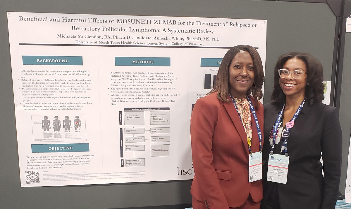 UNTHealth_Pharm's tweet photo. Many accolades to celebrate from the #AMCPNexus 2023 annual conference in Orlando last month. Congratulations to our students on their poster presentations and scholarships! Dr. Annesha White also presented as part of the general session as AMCP Foundation President. #HSCproud 👏 https://t.co/AFtejp1WGP