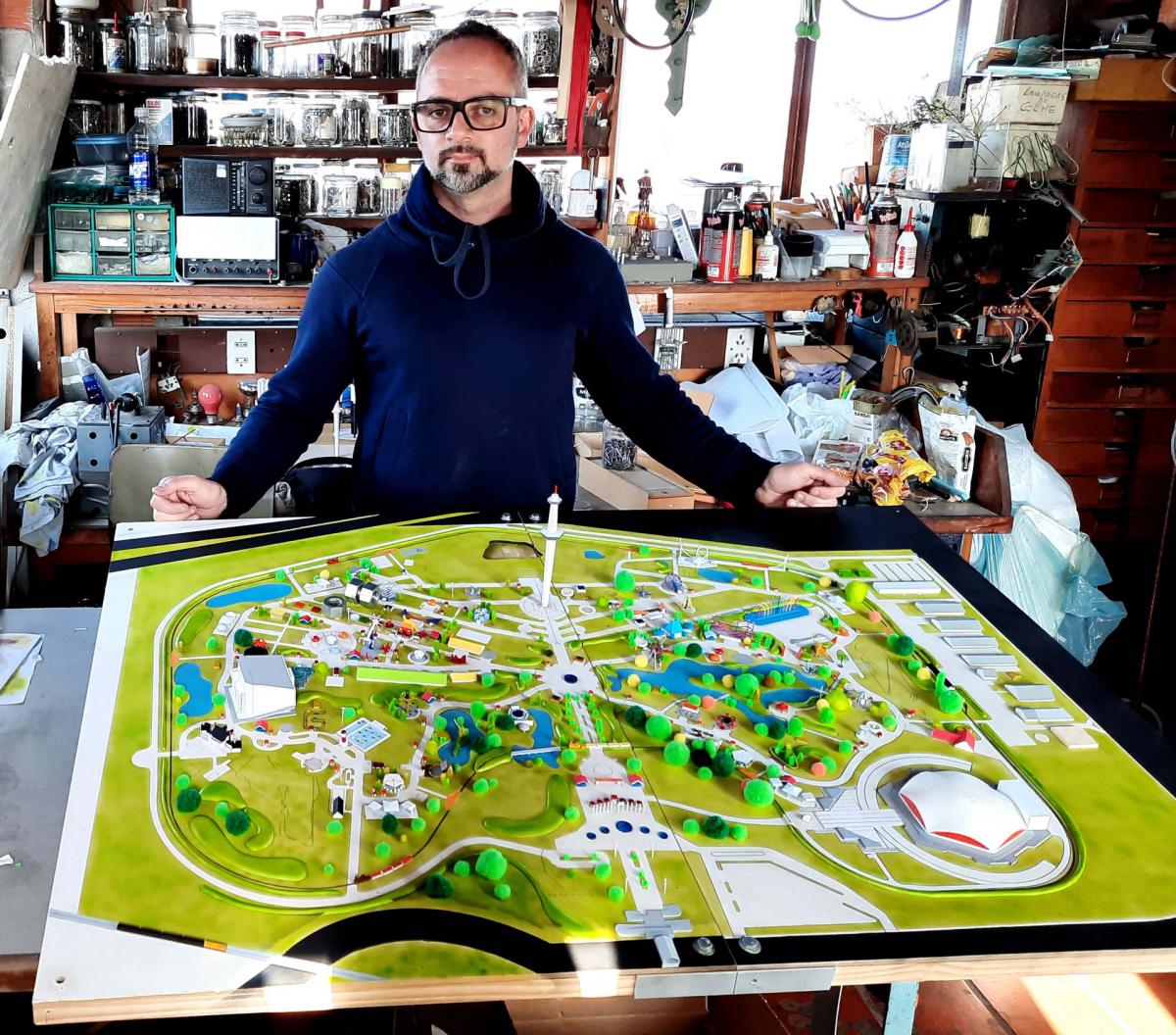 FMLaPatriada's tweet photo. #AHORA 📞 Hernán Rodríguez, fanático del parque de diversiones #Interama, en @FactorUVradio
Por https://t.co/o5ixut4x06 https://t.co/goABabbvXJ