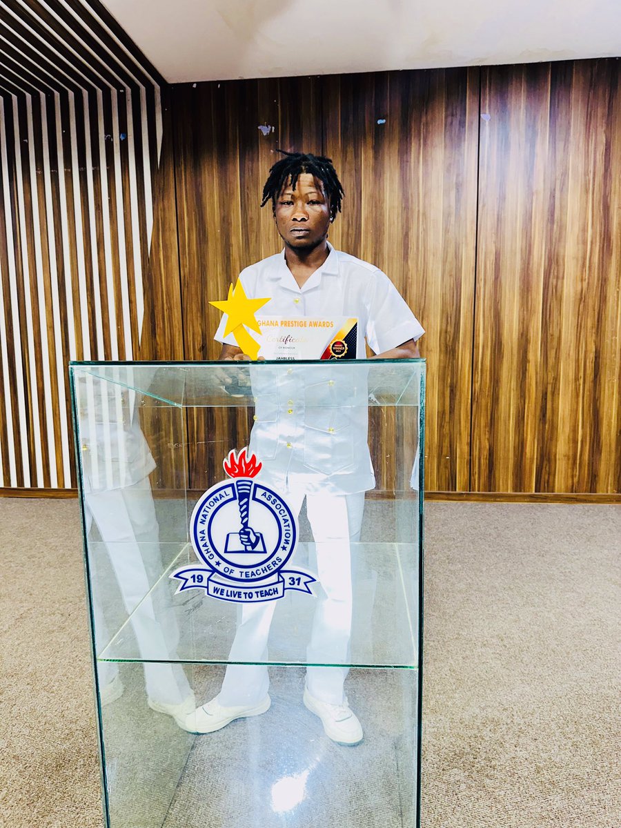 JAHBLESSKING7's tweet photo. Congratulations 🎉 To Me Myself And I For Winning The Best Reggae Dancehall Song Of The Year.Much Love And Thanks To You My People,I Couldn’t Have Done It Without You.🕊❤️🎉🙏 https://t.co/NdWLv2fsPT
