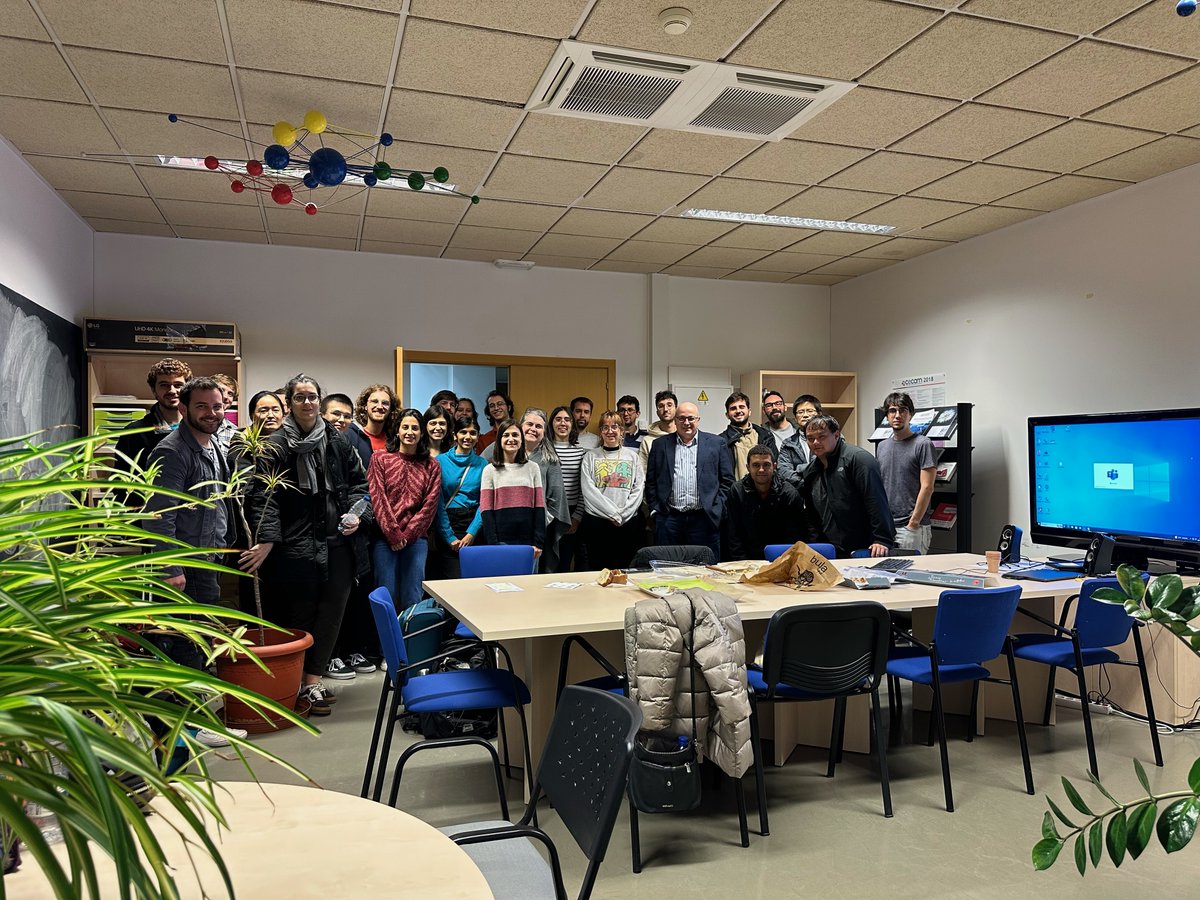 cosnet_bifi's tweet photo. We just started the second meeting of the @MultilayerNets Project. Heading to the Collabathon for the first two days, which will be followed by the main meeting for another 2 days. Exciting week ahead! https://t.co/QuiK4JcDu0
