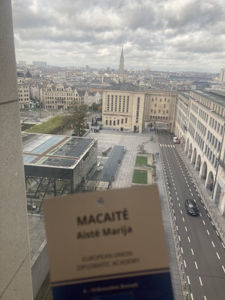 AisteMacaite's tweet photo. Monday in blue&amp;no Monday blues.
Big thank to #EUDiplomacy for welcoming @EUDiploAcademy at EU Ambassadors conference on new global security environment under greater multipolarity&amp;fewer multilateralism.🇪🇺proving by doing that path to peace is based on democracy &amp; universal values https://t.co/DykgYgZKzk