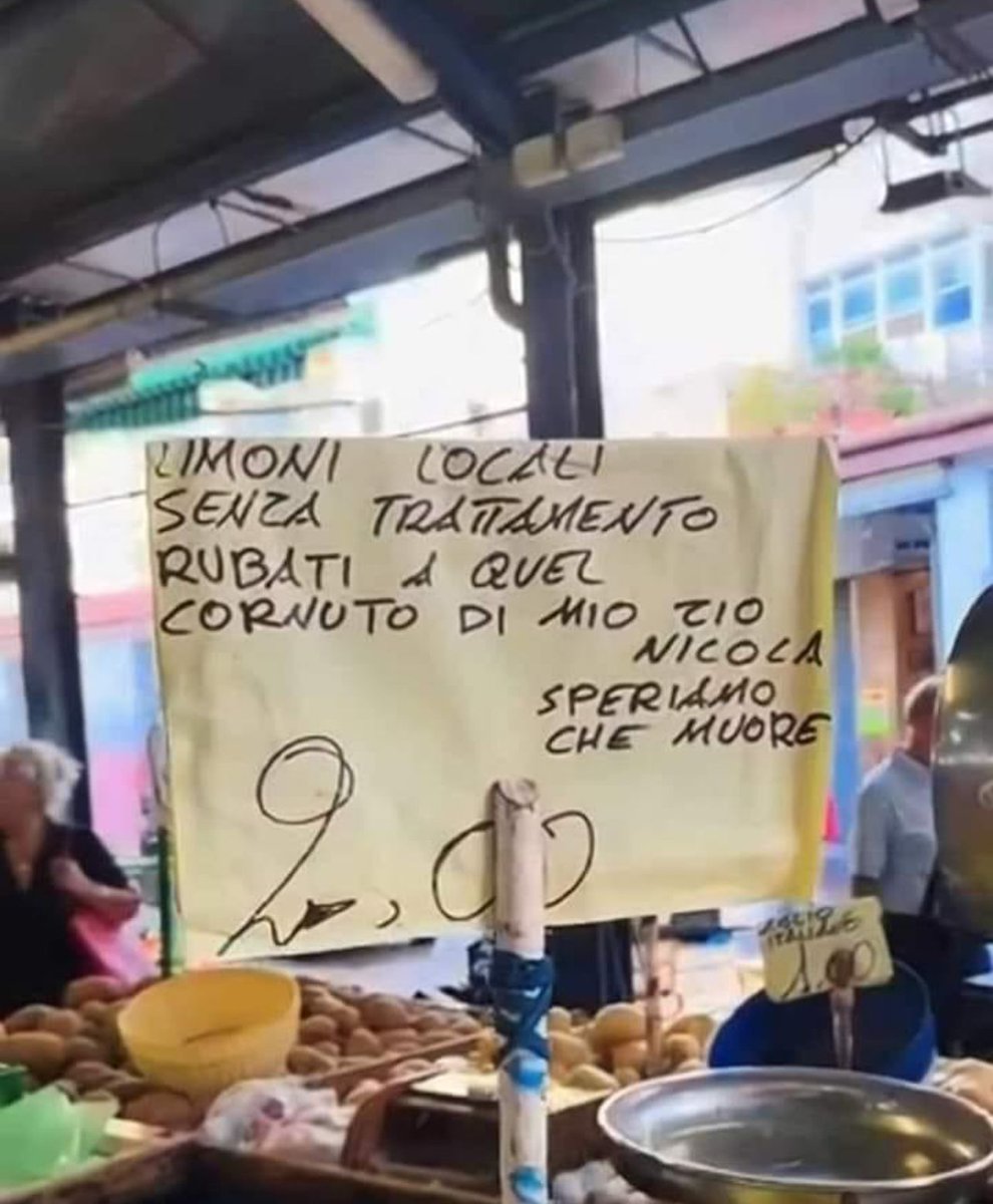ilmellivora's tweet photo. E questa mi ha fatto svoltare la giornata.
C’è del genio https://t.co/mVqtrhmL5j