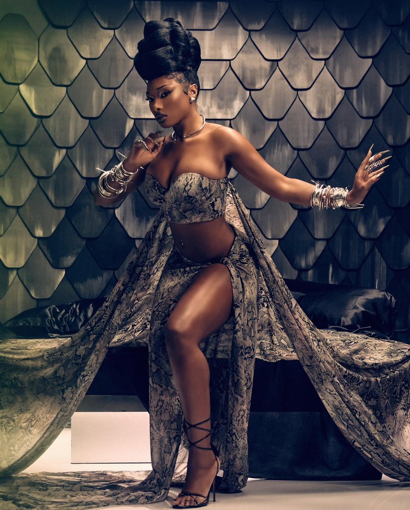 theestallion's tweet image. Cobra Glam @revlon