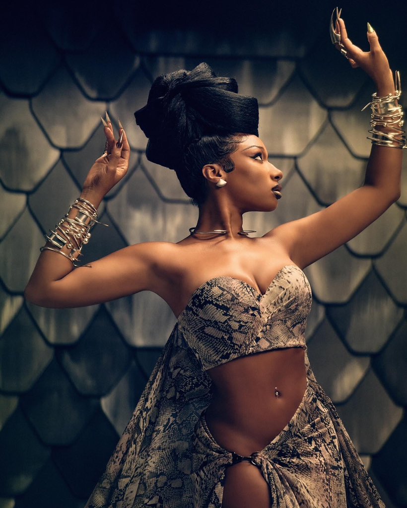 theestallion's tweet image. Cobra Glam @revlon