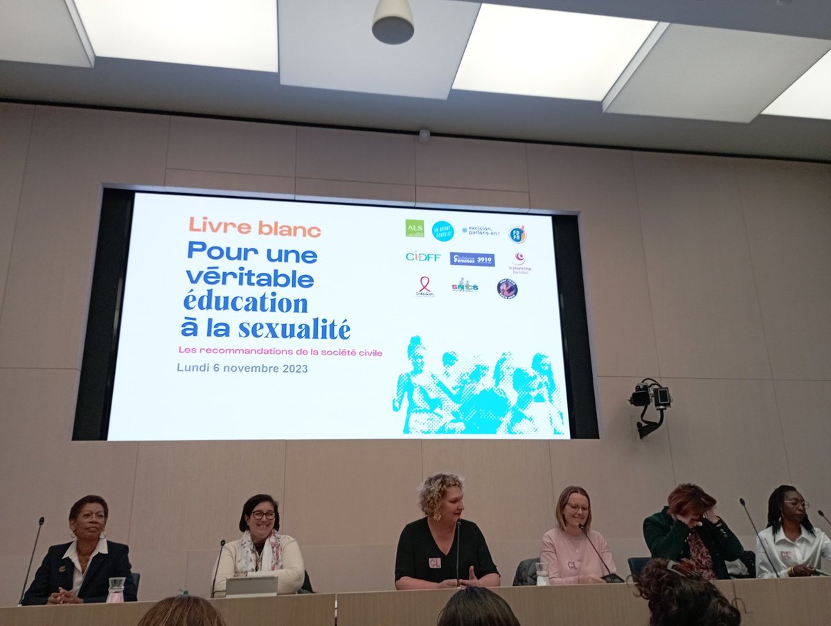Lucile Jomat tweet media