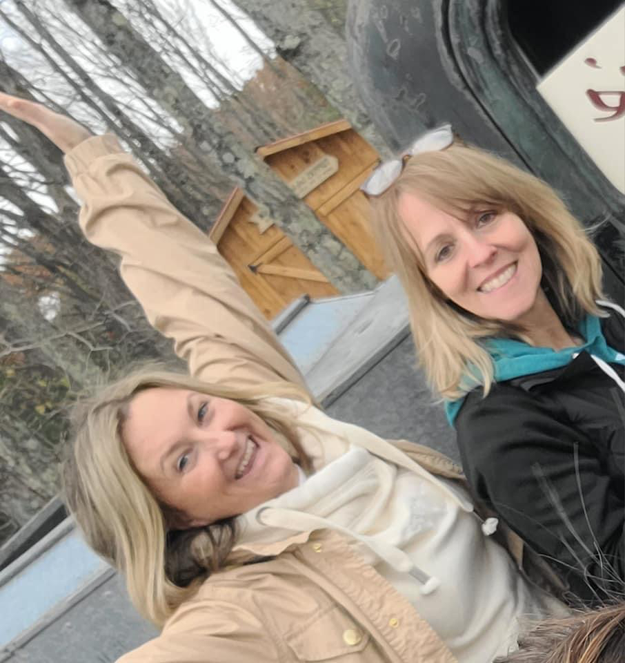 sarahstonecom's tweet photo. Wholesome weekends in a forest is the new going out out! 

What an amazing weekend just switching off in nature, being present and enjoying the company. 

Not everything has to be shared on social media at the time.  Intentionally sharing later once you are out of the moment keep https://t.co/Ab6N6E5d1p