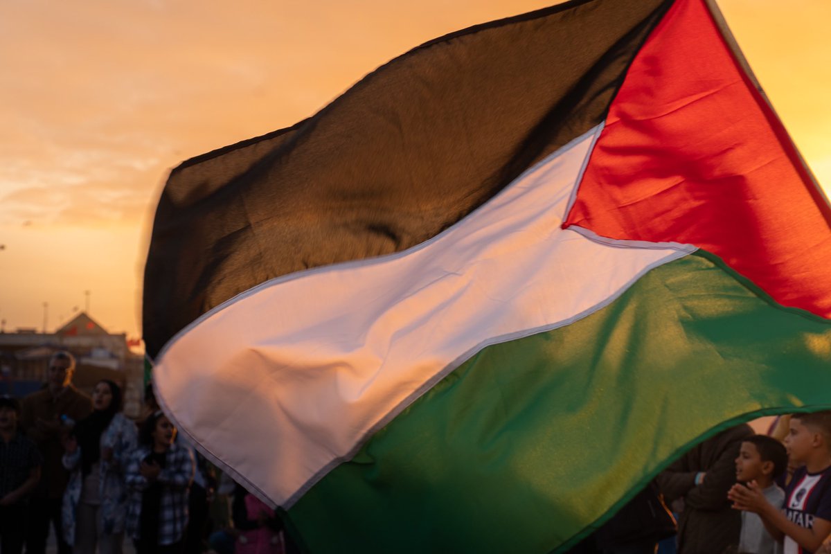 Sami_Alami_'s tweet photo. Rassemblement en soutien au peuple #Palestinien. Essaouira, Maroc, le 05/11/23 https://t.co/Yd7S3ZRwwL