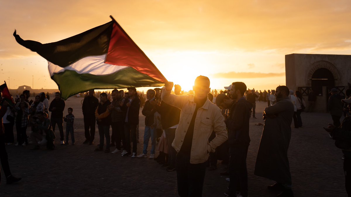 Sami_Alami_'s tweet photo. Rassemblement en soutien au peuple #Palestinien. Essaouira, Maroc, le 05/11/23 https://t.co/Yd7S3ZRwwL