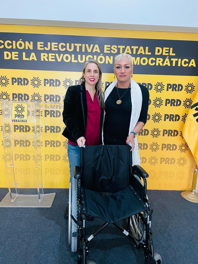 Ante el escaso apoyo del Gobierno de Morena el PRD Veracruz ha buscado ayudar a quienes más lo necesitan por medio de gestiones que permiten darle esperanza y continúen su día a día.