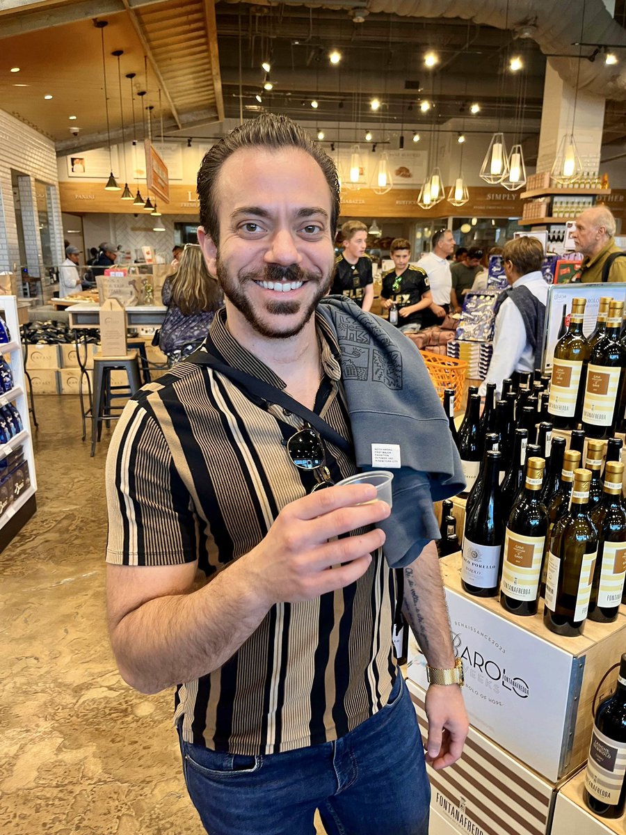 Bringing holiday joy one delectable bite at a time! Customers savored the magic of <a href="/amedeituscany/">Amedei Toscana | Cioccolato Assoluto.</a> chocolates during our festive demos at <a href="/Eataly/">Eataly</a>. 🍫✨