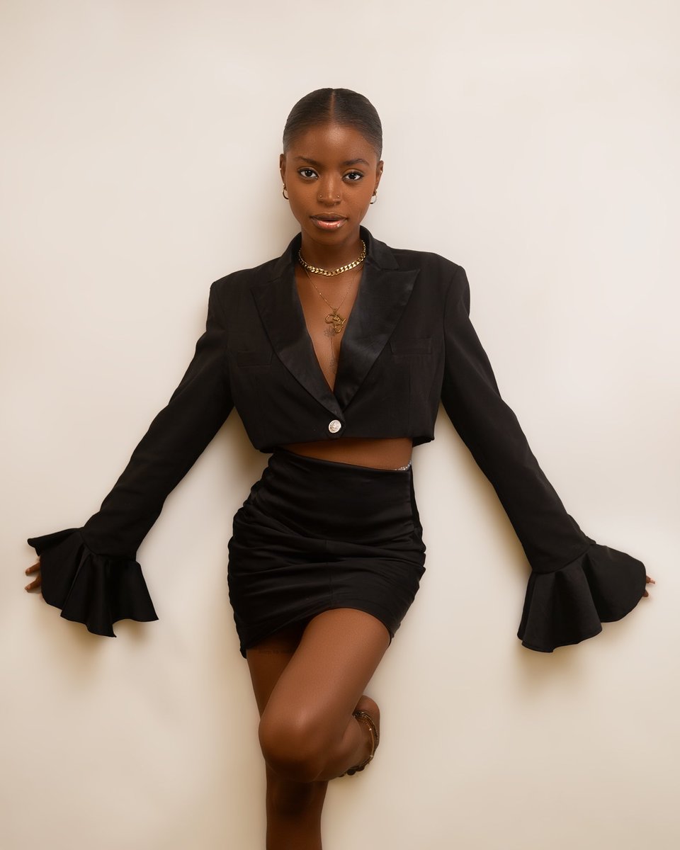 Heyyyyyy Babiesssssss🤎 Today is corporate Monday, so stay and shoo the Fvck Boys away🫳🏽🫳🏽

New song out in all streaming platforms “Fvck Boy” Link in my bio

Kaandace Baby signing off😘