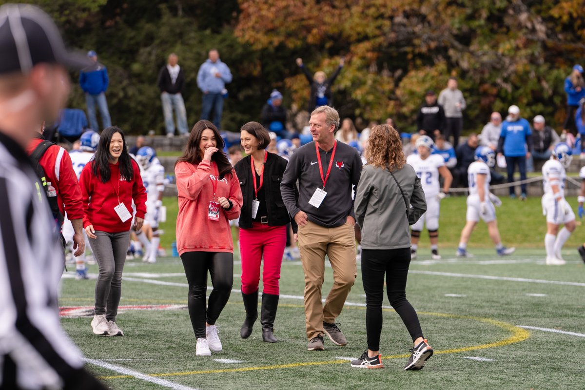 Marist's tweet photo. There's no place like home...❤️🦊Thanks to everyone who came out for Homecoming & Reunion Weekend! #RedFoxFamily https://t.co/eeO5pOrCQn