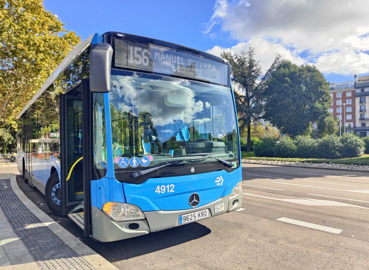 MCMXCII 👨‍💼🚍🌇 tweet media