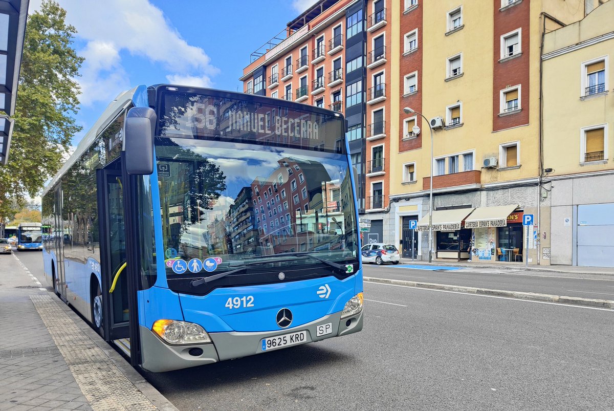 MCMXCII 👨‍💼🚍🌇 tweet media