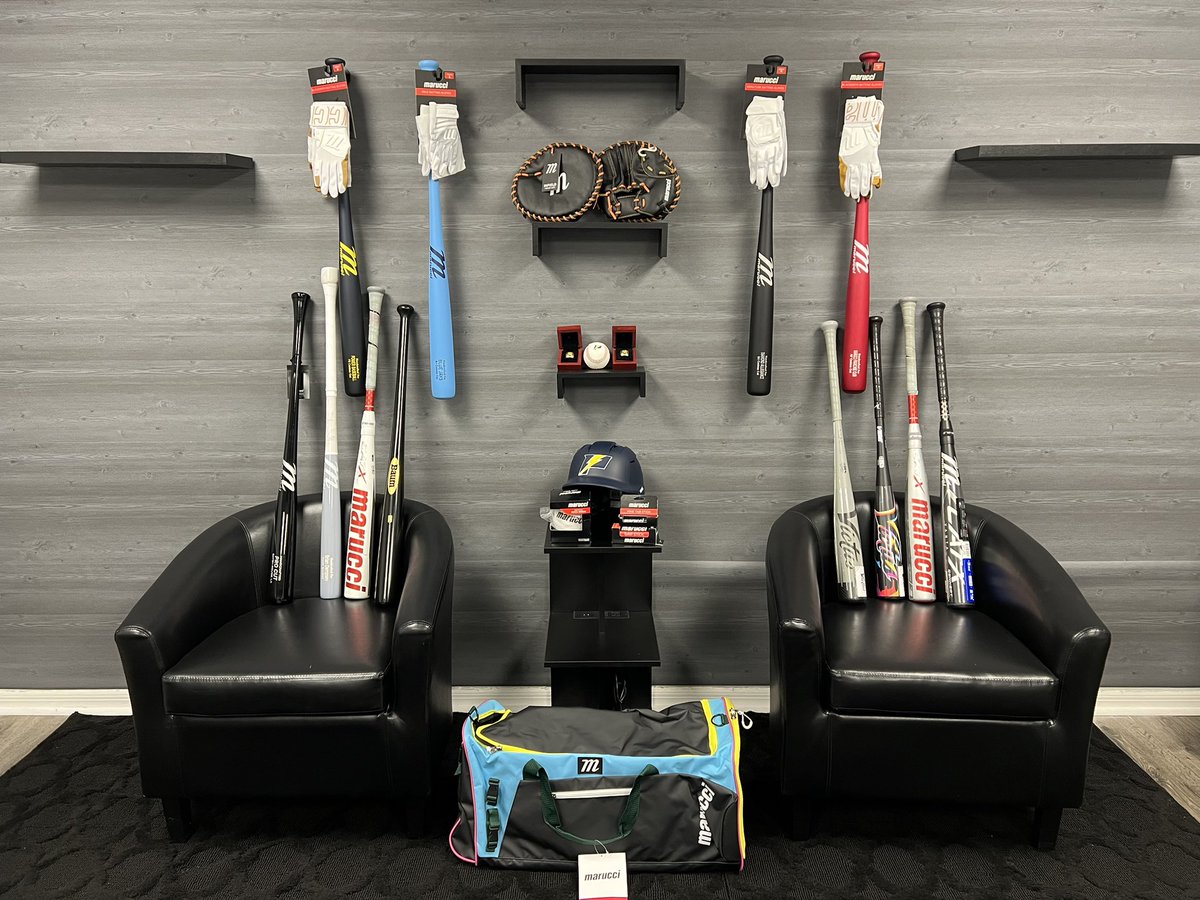 With the HOLIDAY SEASON in full effect… 🎁

Make sure to stop by our MARUCCI DEMO DAY this Wednesday, NOV. 8th from 3:00 PM- 6:30 PM <a href="/turn2_sports/">Turn2 Sports</a> ! ⚾️

TRY before you BUY with the great deals on limited stock items ranging from YOUTH to ADULT sizes! 🔥 @maruccisports @powerbsb