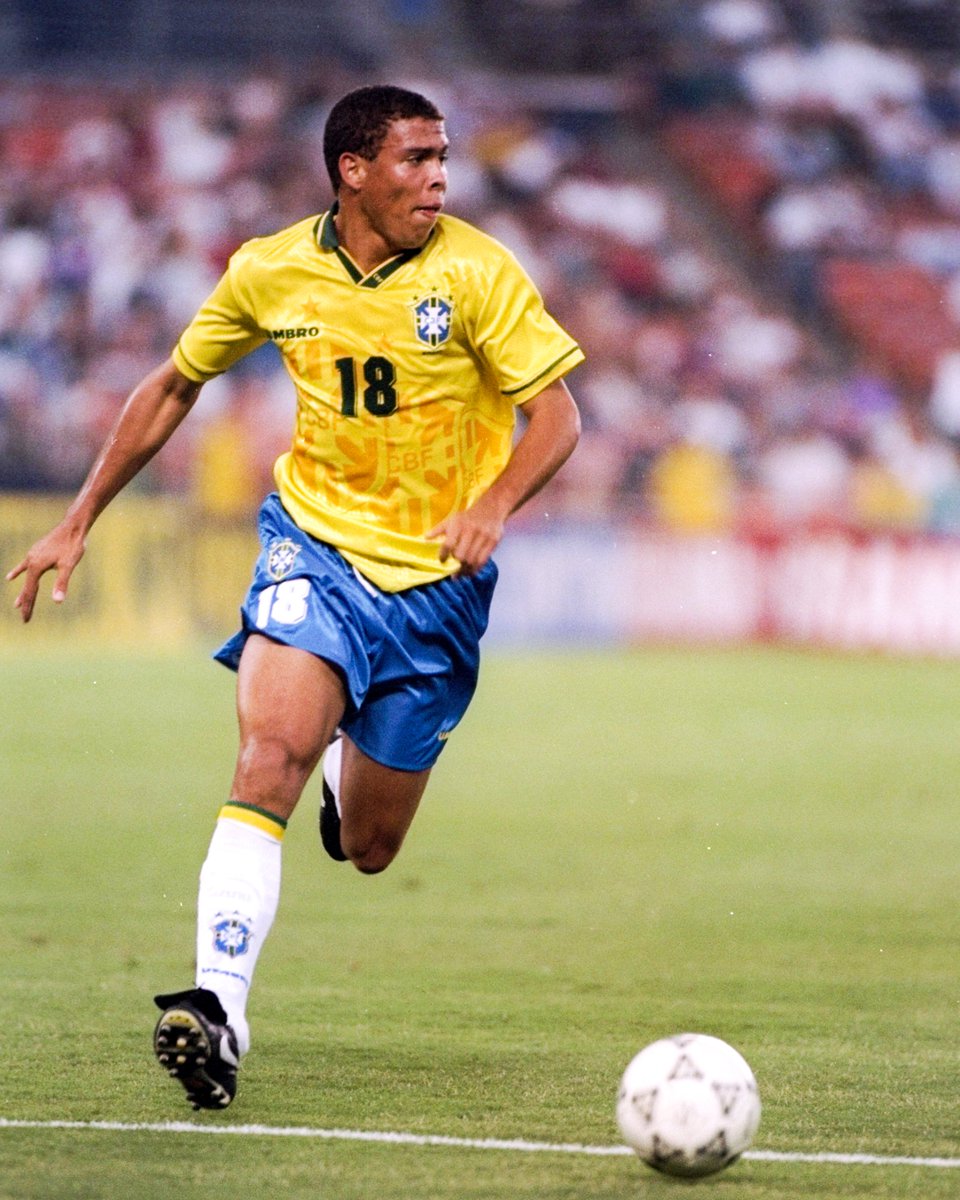 brfootball's tweet photo. Endrick (17) is the youngest player to be called up by Brazil men's national team since Ronaldo in 1993 ✨ https://t.co/A4M9AmyI8y