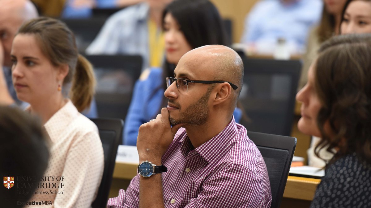 CambridgeEMBA's tweet photo. Considering an #ExecutiveMBA? Join our information webinar TOMORROW for a deep dive into our #EMBA programmes!
📆 Tuesday 7 November
⏰ 17:15 GMT
Register: https://t.co/p2r4nomVmo
@cambridgejbs
#GEMBA #globalEMBA #personaldevelopment #leadershipskills https://t.co/xNvEofroSF
