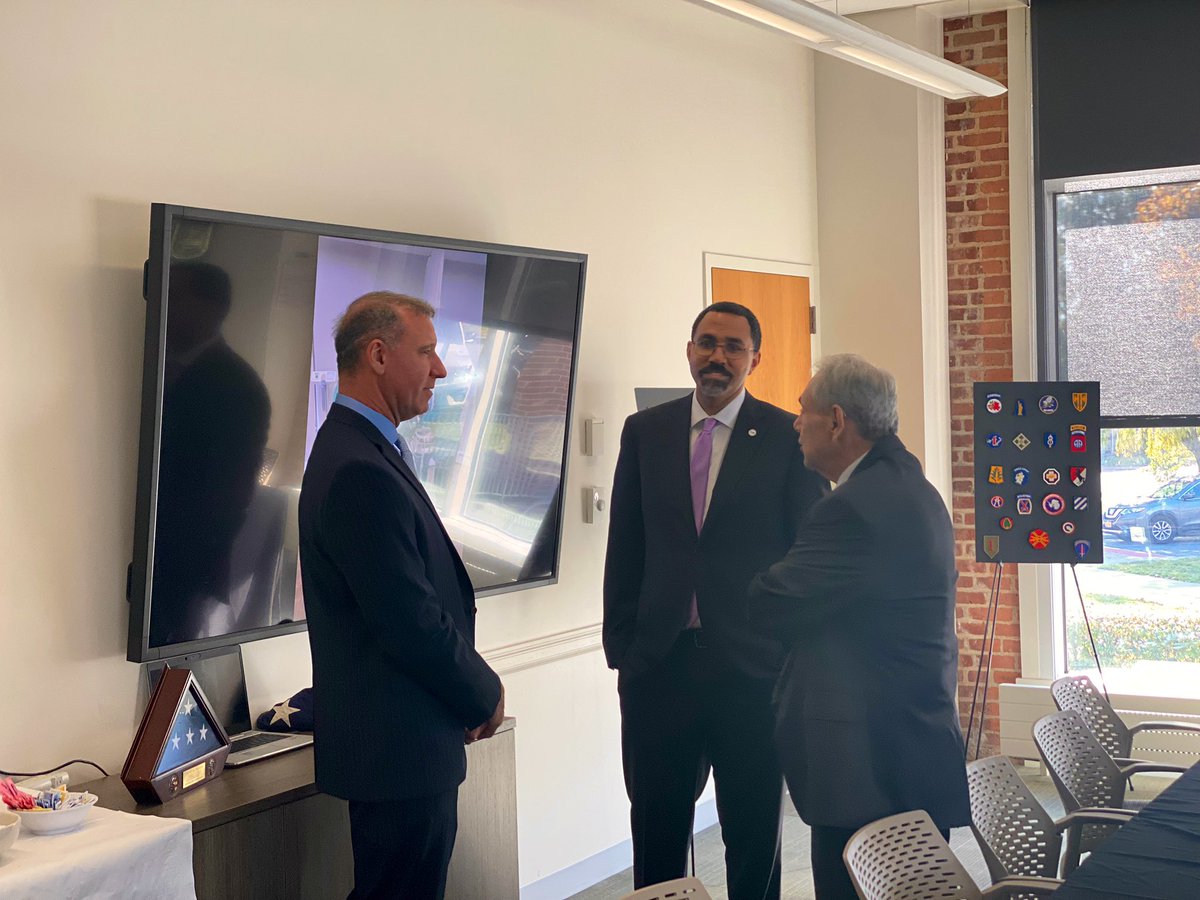 Excited to be on Long Island today for a full afternoon at #FarmingdaleStateCollege, with plenty of conversation about our brilliant student veterans!