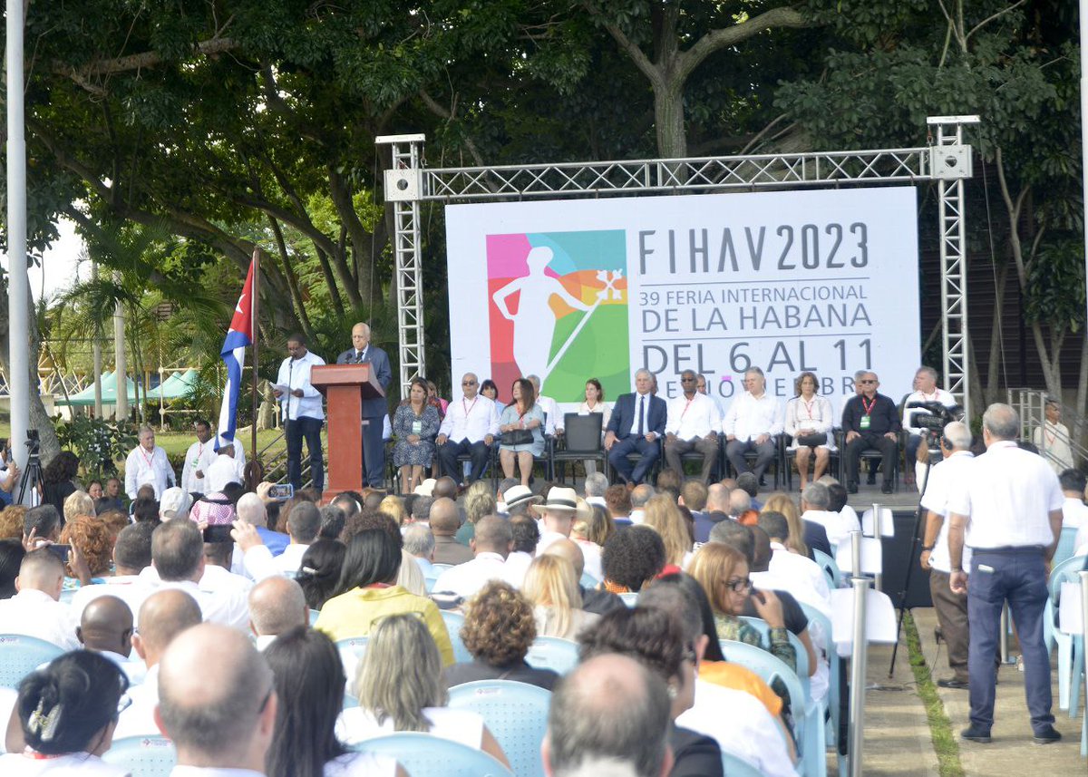 Port3Network___'s tweet photo. Postales de la inauguración de la #Fihav2023 en #LaHabana, #Cuba🇨🇺

Una oportunidad para crecer, articular, encadenar y soñar el futuro de la nación desde el emprendimiento 

🇨🇺 #MejorEsPosible 
📸 @BarallobreRojas https://t.co/TXSLfDGY7M