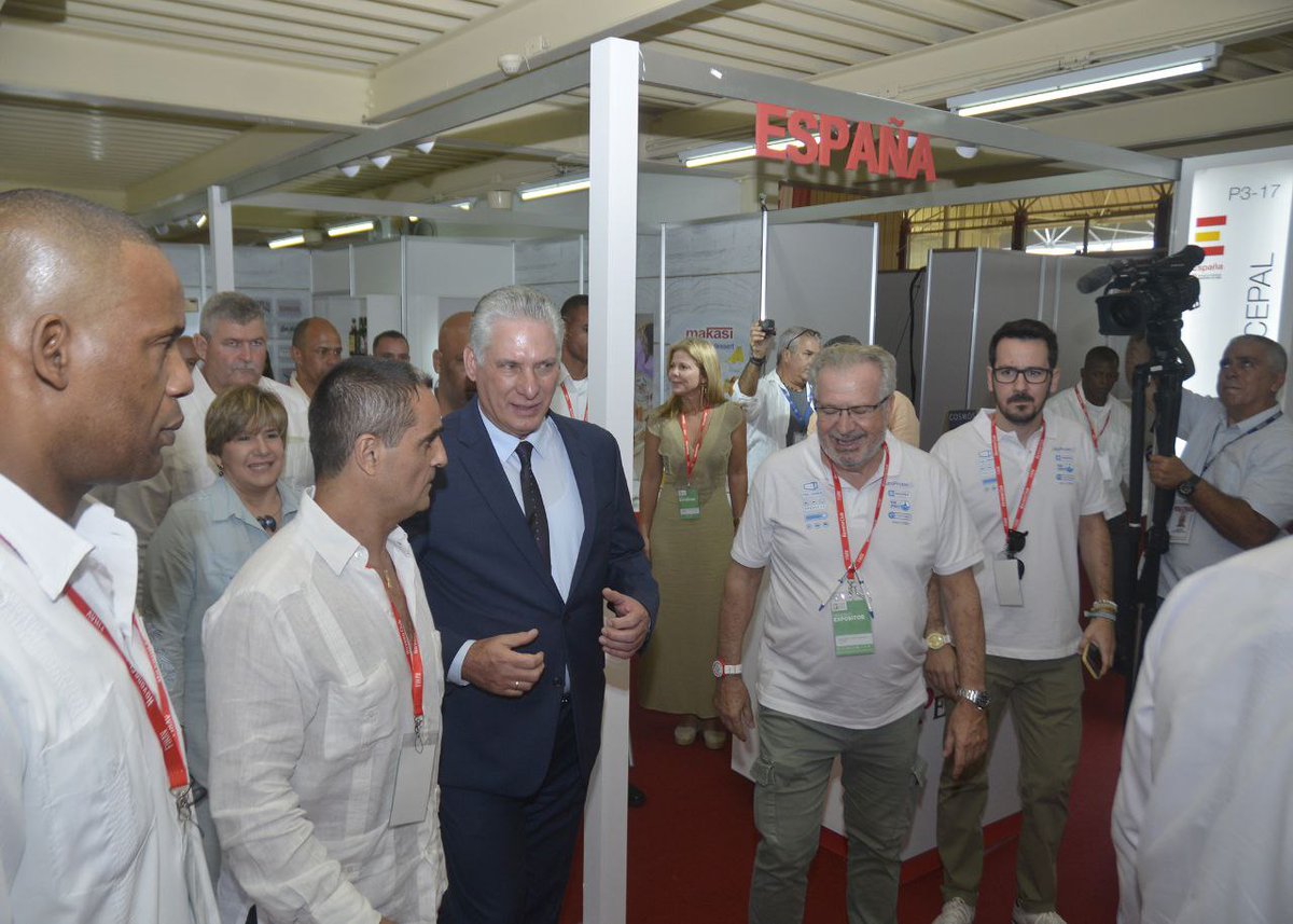 Port3Network___'s tweet photo. Postales de la inauguración de la #Fihav2023 en #LaHabana, #Cuba🇨🇺

Una oportunidad para crecer, articular, encadenar y soñar el futuro de la nación desde el emprendimiento 

🇨🇺 #MejorEsPosible 
📸 @BarallobreRojas https://t.co/TXSLfDGY7M