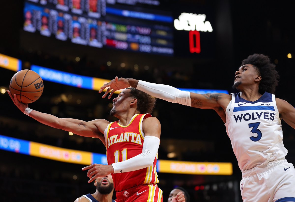 KevinOConnor's tweet photo. The Timberwolves have the NBA's #1-ranked defensive rating this year.

One of the big reasons?

Jaden McDaniels

Opponents are shooting only 33.3% from 2-point range when defended by McDaniels, 16.6% worse than expected.

McDaniels is one of the league’s most versatile stoppers. https://t.co/lfeBxQLQnS