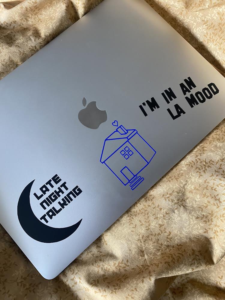 decalgarden's tweet photo. If you know all of these fandoms you’re actually a nerd (i don’t make the rules) https://t.co/VjwEO2KNWI