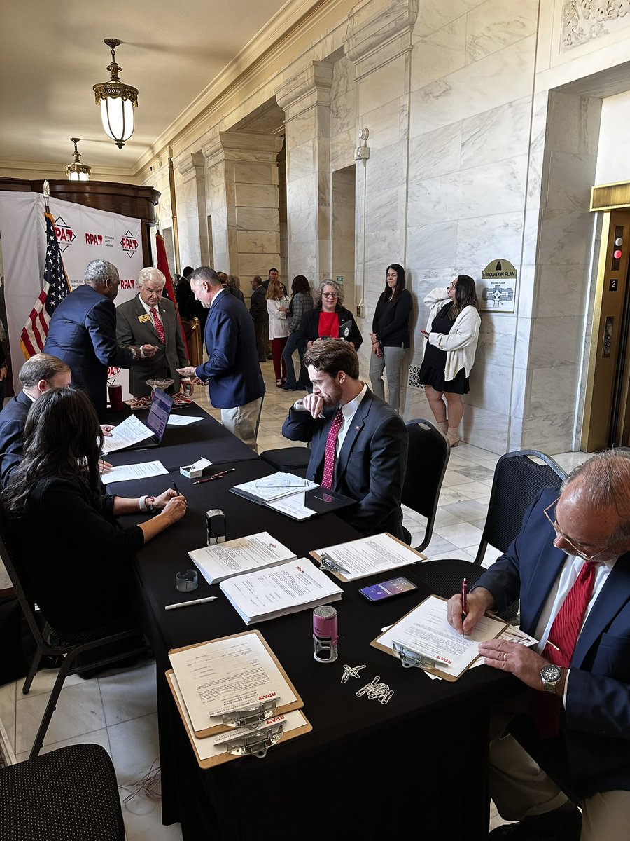 ARGOP's tweet photo. Candidate filing for the 2024 election has officially begun! Follow along and see what candidates have filed by visiting https://t.co/WJOZCW7Bxe 
#arpx #argop https://t.co/0i9brEiHp2