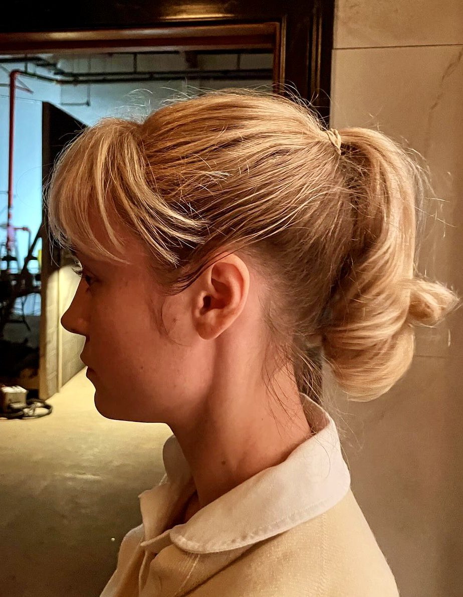 brielarsonbr's tweet photo. 📸| Brie Larson via Teressa Hill 

#LessonsinChemistry https://t.co/RdT06gDmFD