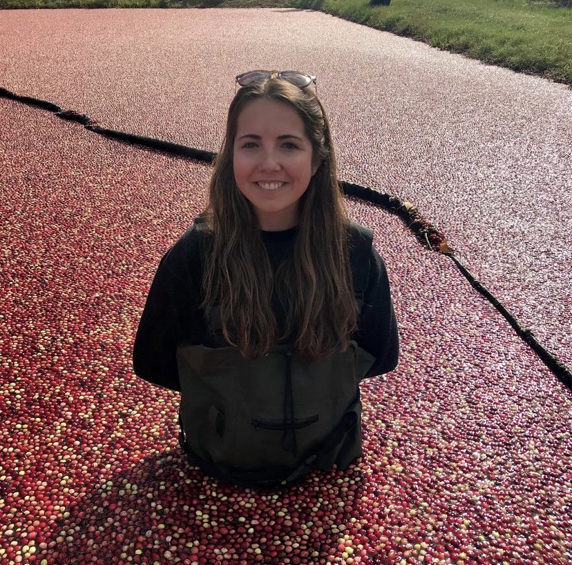 Hey everyone! I’m Brooklyn Hughes and I work out of our Stayner office as a Crop Advisor. 

Follow along as I take over the <a href="/Holmesagro/">Holmes Agro</a> Twitter account and see what a typical week looks like for me!