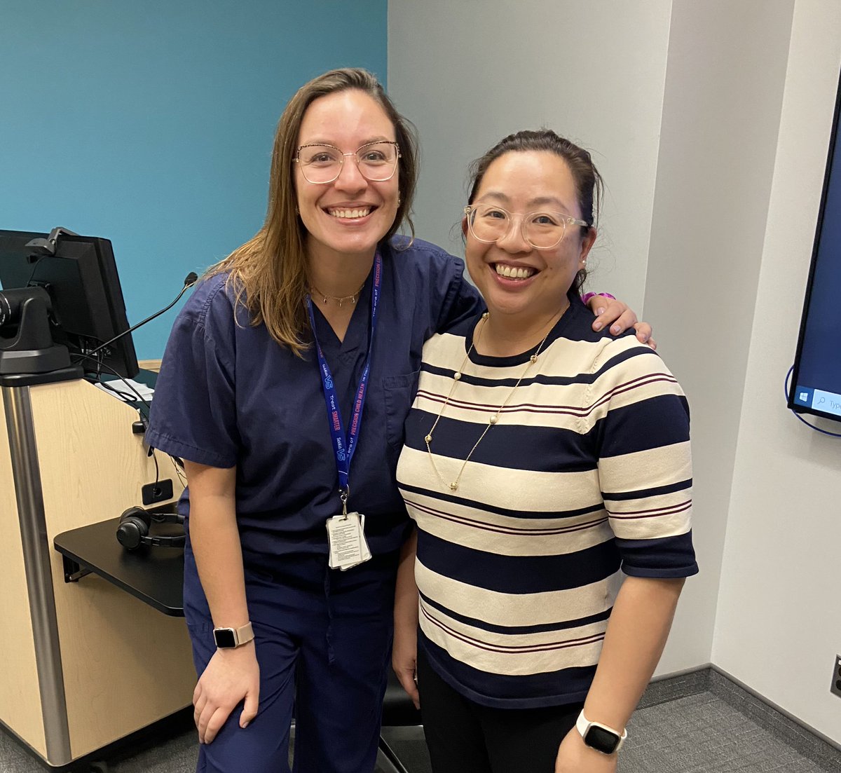 So I met my twitter friend in person ! @ongsoomay thank you for visiting us ! #pedsicu